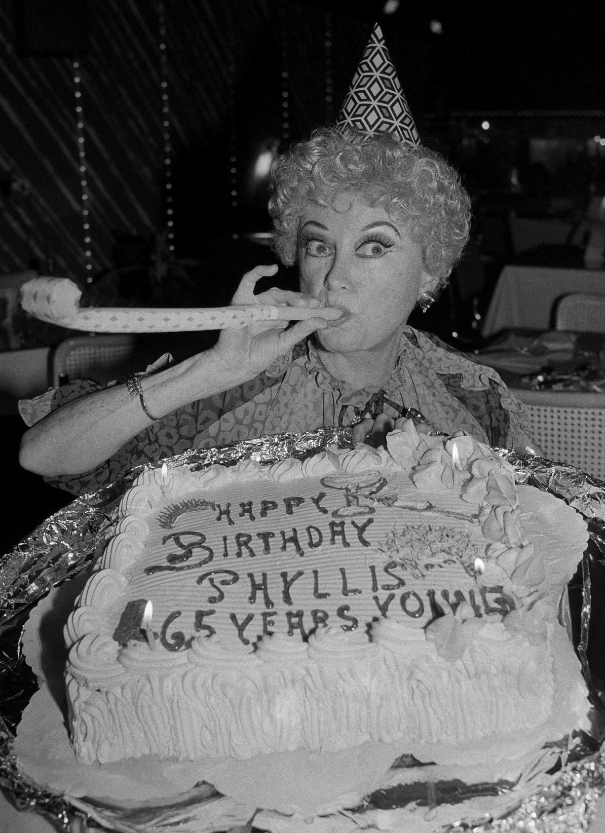 1982: Phyllis Diller